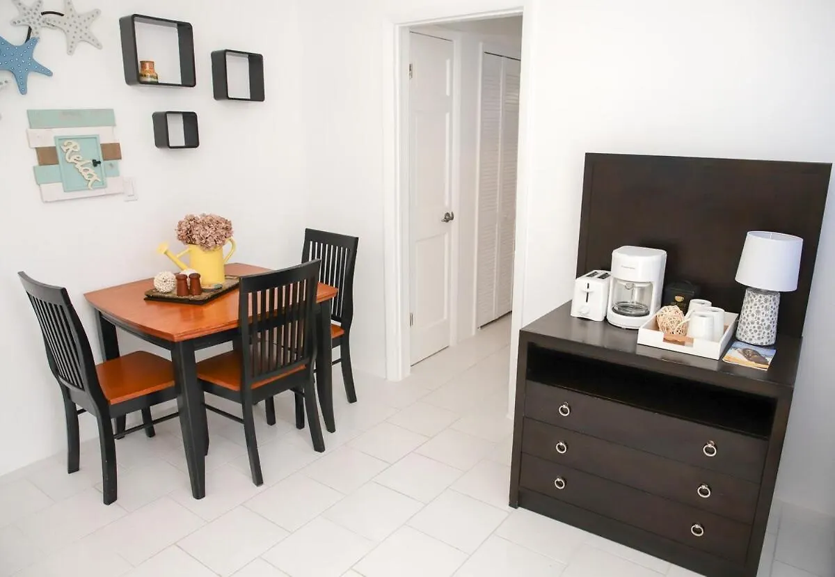 Holiday home Tangerine Sunsets Skylark Villa Nassau